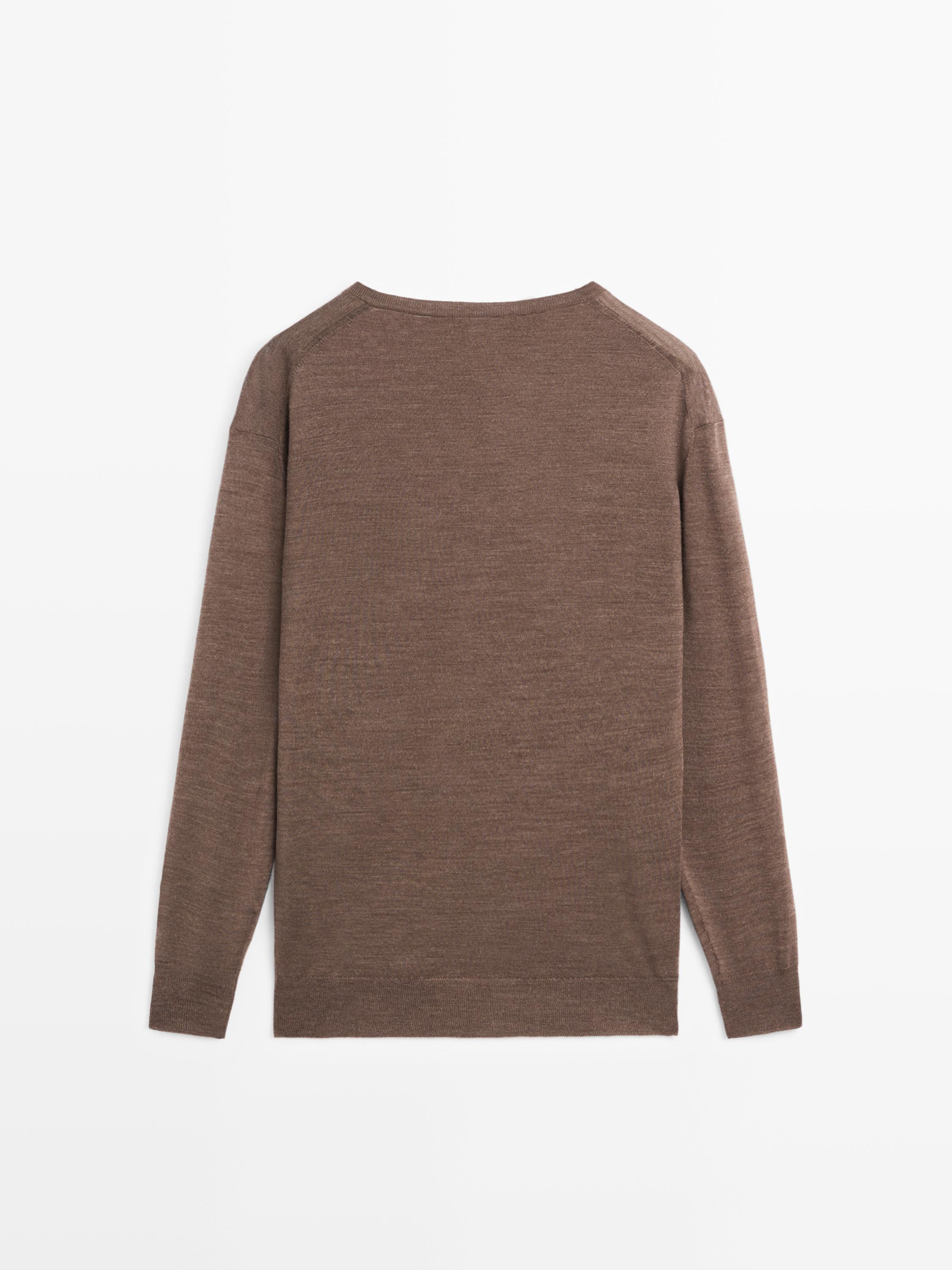 Pull à col en V 100 % laine